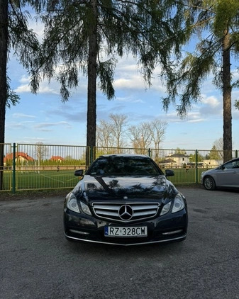 Mercedes-Benz Klasa E cena 53100 przebieg: 159000, rok produkcji 2011 z Dębica małe 67